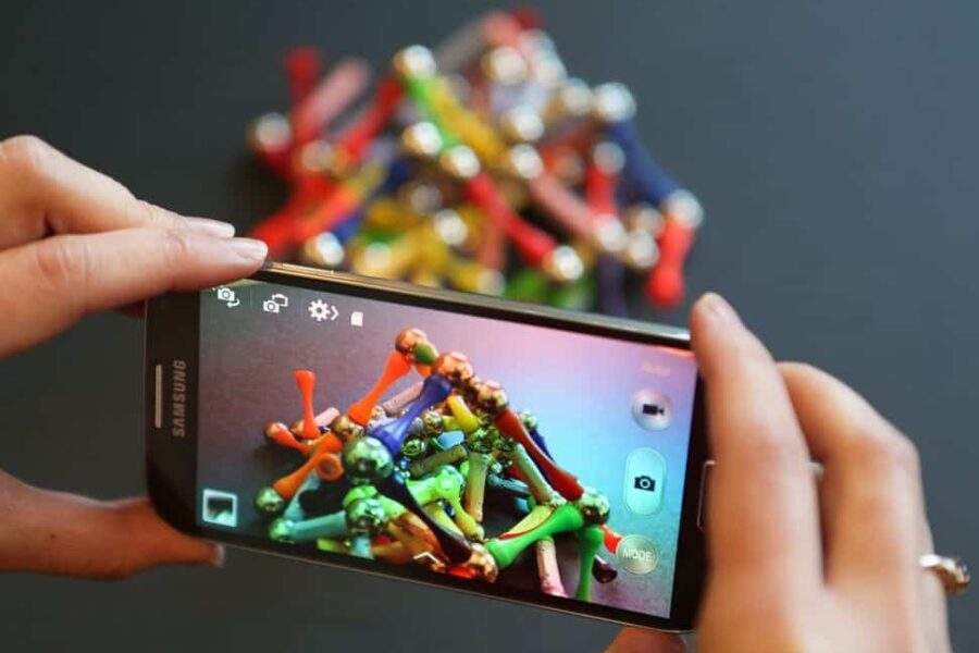 Minint Pasaulinę fotografijos dieną: kaip ją pakeitė išmanieji?