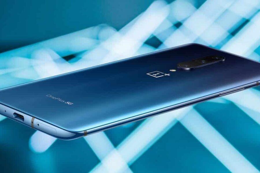 „OnePlus“ ruošia naują flagmaną, „OnePlus 7T“ turėtų pasirodyti spalį