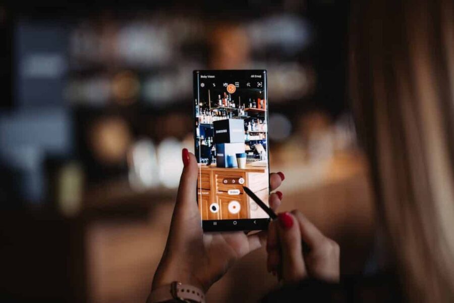 „Samsung“ pristatė naujausią flagmaną „Galaxy Note10“: du dydžiai ir dar didesnis ekranas
