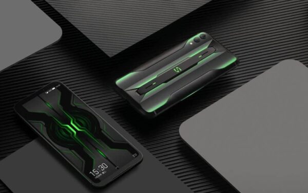 „Xiaomi” pristatė įspūdingų parametrų „Black Shark 2 Pro”