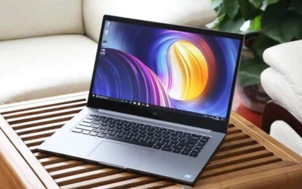 „Xiaomi“ pristatė nebrangų nešiojamą kompiuterį – „RedmiBook 14“