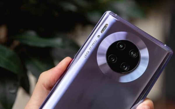 Renkamės „Huawei“ flagmaną – „Huawei Mate 30 Pro“, „P30 Pro“ ar „Mate 20 Pro“?