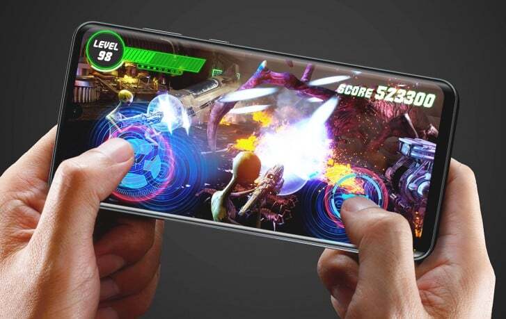 „Sharp“ išleido naują flagmaną – itin lengvas telefonas su fantastišku ekranu ir „Android 10“