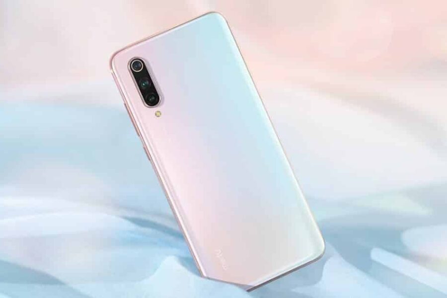 „Xiaomi“ netrukus ketina pristatyti „Mi 9 Lite“ modelį – pigus, tačiau nieko naujo nežadantis telefonas