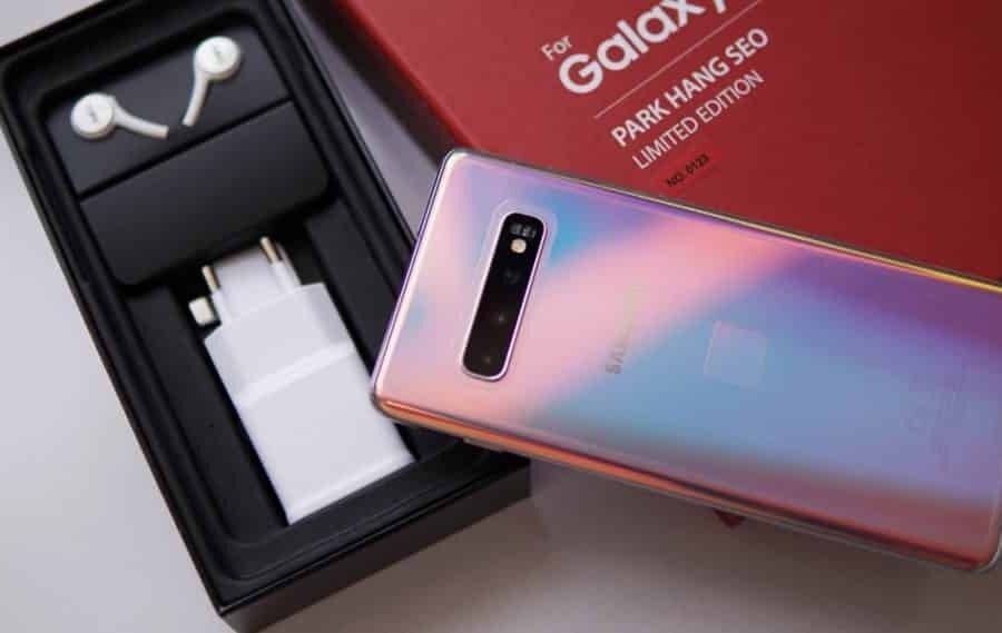 Augantys „Galaxy S10“ pardavimai „Samsung“ paskatino pristatyti dar vieną naujieną