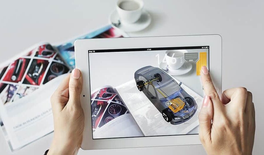 Įdomios papildytos realybės programėlės, kurias turite išbandyti – nuo virtualių tatuiruočių iki holografijų