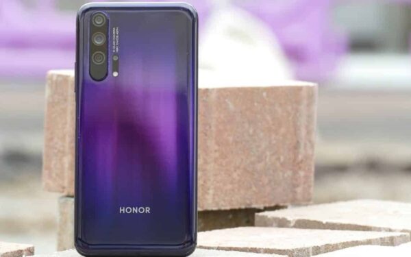 Kitą mėnesį pasirodantis „Honor V30“ turės ne tik 5G ryšio technologiją, tačiau ir itin greitą įkrovimo technologiją