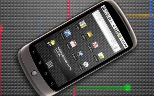 „Nexus One” – prisiminkime, nuo ko prasidėjo „Google Pixel” išmaniųjų serija