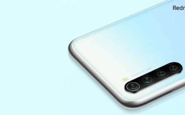 Pasirodė pigaus „Redmi“ telefono dizaino nuotraukos, aiškūs dizaino akcentai