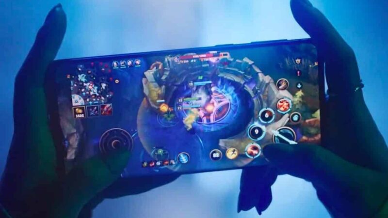 Populiarusis „League of Legends“ kitąmet bus prieinamas ir telefonuose bei planšetiniuose kompiuteriuose