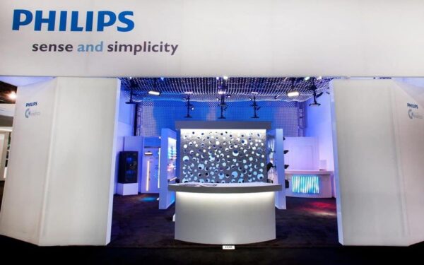 Stulbinantys vaizdai ir galingos funkcijos: MMD į prekybą paleidžia „Philips 346B1C“ monitorių su USB-C išplėstąja jungtimi