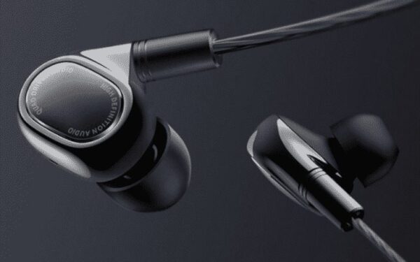 „Xiaomi” pristatė HiFi ausines: kaina atima žadą