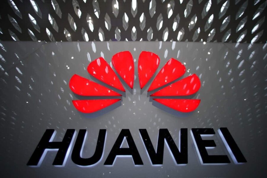 „Huawei P40“ flagmanai kitąmet bus ir Europoje – kas gali lemti naujausių „Huawei“ telefonų pasirodymą mūsų rinkoje?