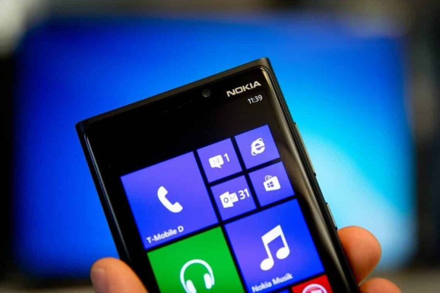 „Microsoft“ įkūrėjas B.Gatesas įsitikinęs – „Windows Mobile“ būtų nugalėjęs „Android“ operacinę sistemą