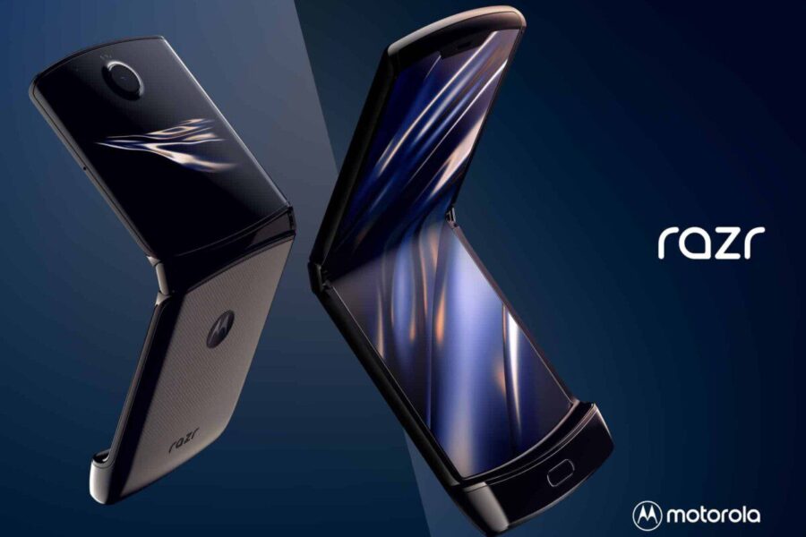 „Motorola Razr“ sulenkiamas telefonas pasirodys ir Europoje – norint įsigyti teks gerokai paploninti piniginę