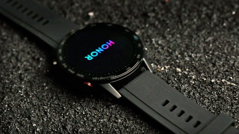 Norėjote pigesnio „Huawei Watch GT2”? Paaiškėjo „Honor Magic 2” pristatymo data