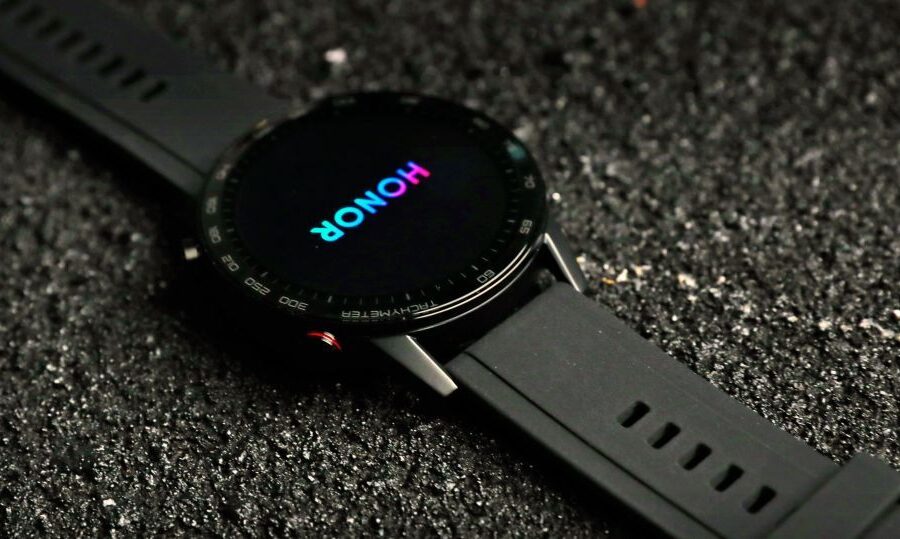 Norėjote pigesnio „Huawei Watch GT2”? Paaiškėjo „Honor Magic 2” pristatymo data