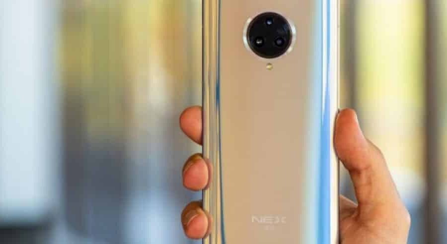 Paskelbti galingiausi spalio mėnesio Android telefonai: nugalėtojas labai netikėtas