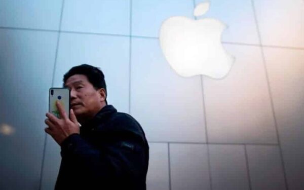 „Huawei“ bus priversti užleisti savo pozicijas, prognozuojamas „Apple“ šuolis į antrąją poziciją