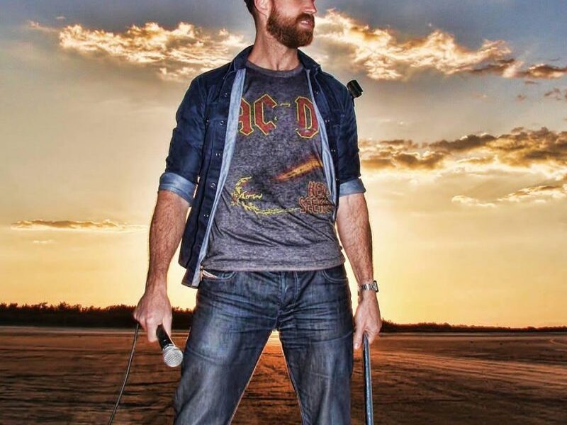 Žvengti ar juoktis – štai kur klausimas: komedijų festivalio organizatoriai kviečia į „Vilnius Comedy Nights“