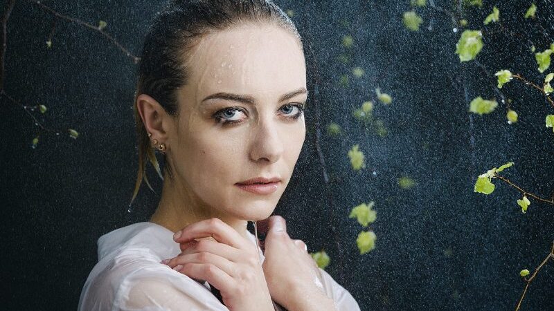 Nominantai į geriausius Lietuvos kino aktorius įamžinti iškirtinėje lietaus fotosesijoje