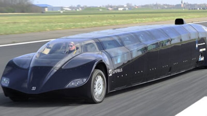 Arabų šeichas superautobusui įsigyti nepagailėjo 10 mln. dolerių