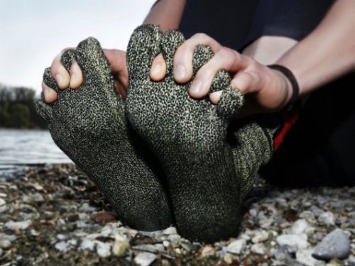 Amžinosios šveicariškos kojinės, su kuriomis nereikia batų (Video)