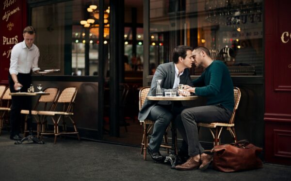 Aplink pasaulį: homoseksualų meilė talentingo fotografo darbuose (foto)