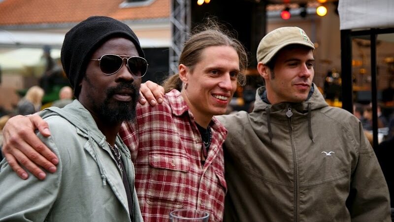 Pokalbis su duris į pasaulio muziką atvėrusiu Žilvinu Švarpliu