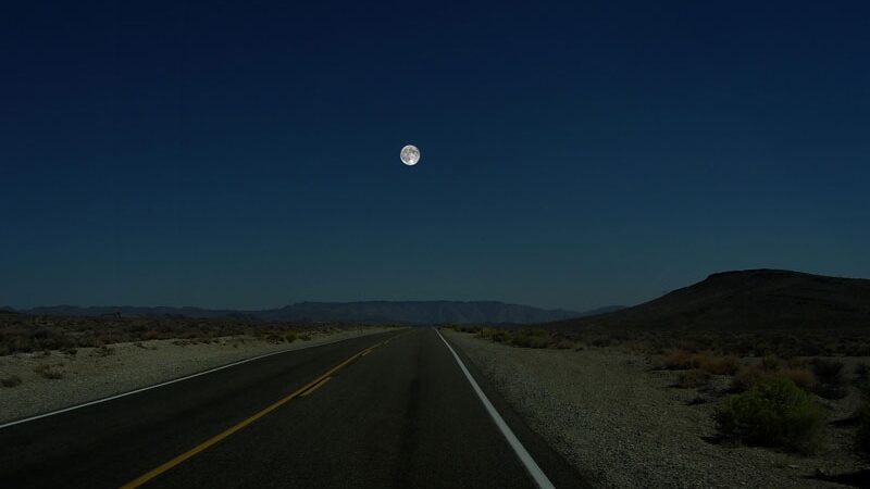 Jei kitos planetos būtų taip pat arti kaip mėnulis (foto)