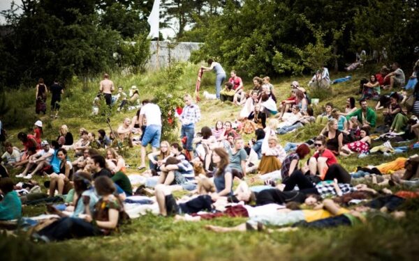 Sugrįžtantis „Blusų festivalis“ renginio svečius kviečia tapti kūrėjais