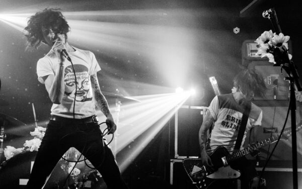 Britų roko maištininkai „Turbowolf“ – festivalyje „Velnio akmuo“