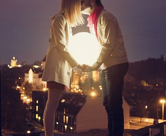 Meilės fotosesijos rezultatas „Kai Mėnulis Priartėjo“ (Foto)