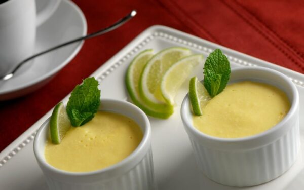 Citrininiai putėsiai su vaisiais