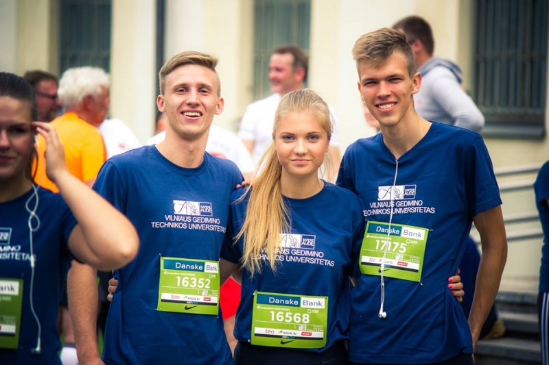 VGTU komanda triumfavo „Danske Bank Vilniaus maratone“