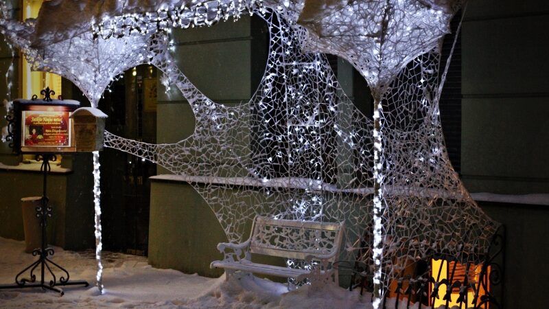 Bevaikštinėjant po šventinį Kauno senamiestį… (Foto)