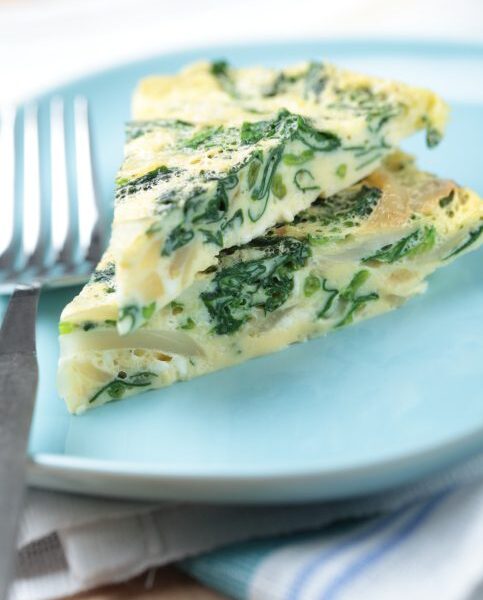 Omletas su špinatais