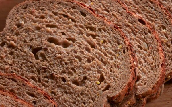 Duonos ir žuvies tortas