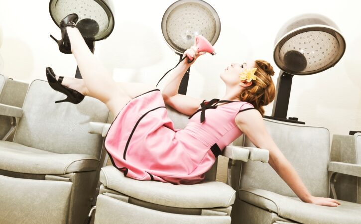 Kaip prižiūrėti raudonus plaukus