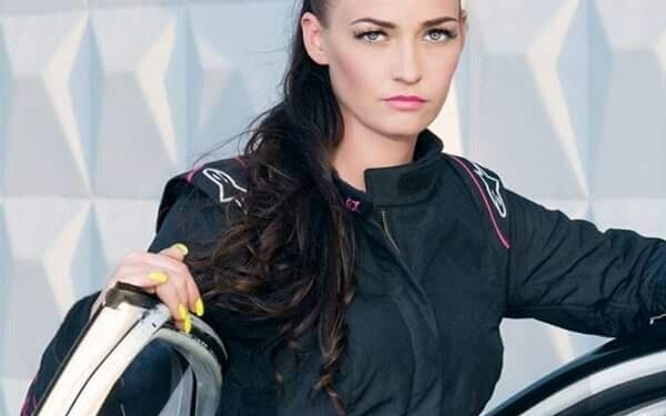 Žiedinių lenktynių čempionė Ernesta Globytė: „Trasoje mes visi lygūs“