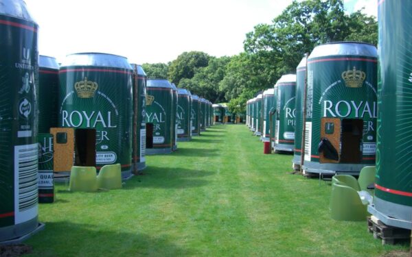 Nuo alaus skardinės iki namelio medyje – įdomiausi pasaulio viešbučiai (Foto)