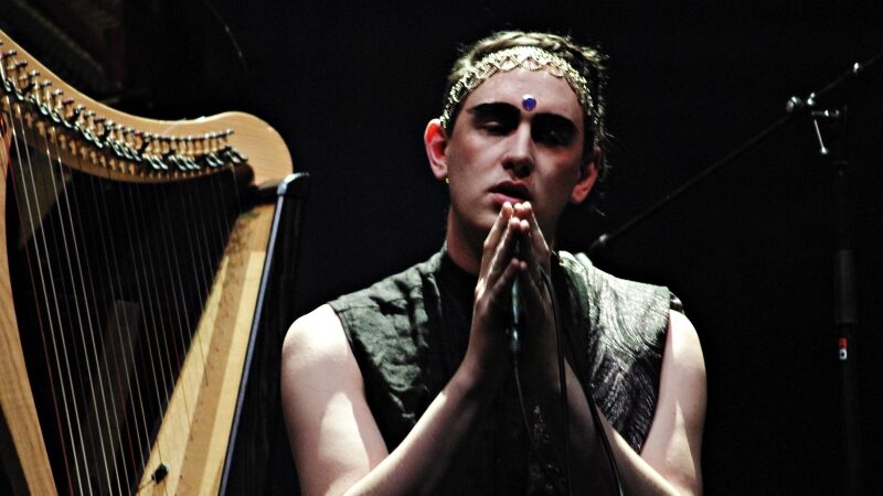 Patrick Wolf nurengtas (koncerto Rygoje apžvalga, foto, video)