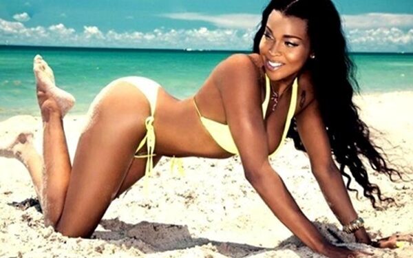 Kerinčios ir garsios moterys, kurios… gimė vyrais! (foto)