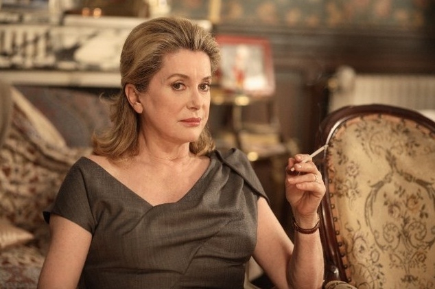 G.Depardieu ir C.Deneuve ir vėl galės rūkyti ekrane