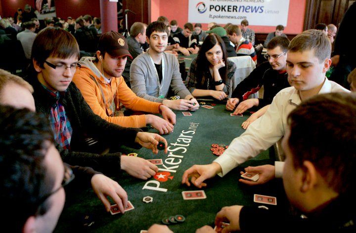 Atidarytas pirmasis sportinio pokerio klubas!
