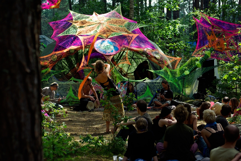 Festivalyje YAGA šamanas užkasinės žmones po žeme (Interviu