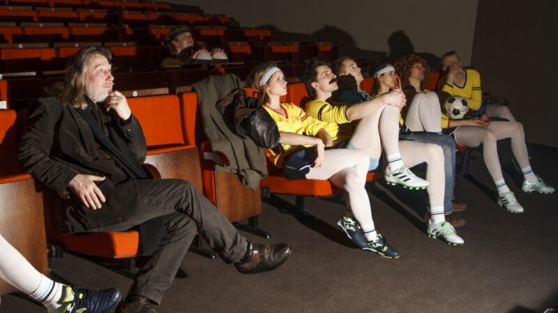 Premjera teatre – šiuolaikinio gyvenimo ėjimas link katastrofos (Foto)