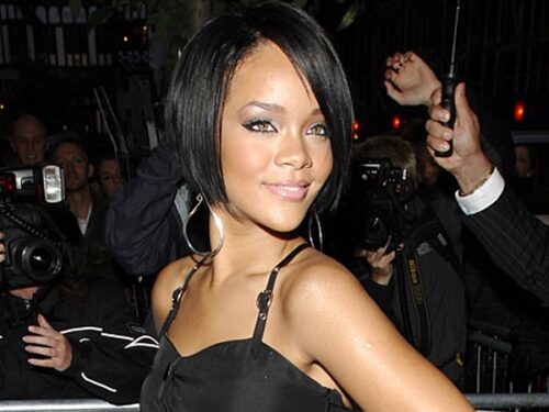 Nauja Rihannos tatuiruotė – naujos mados banga (Foto)