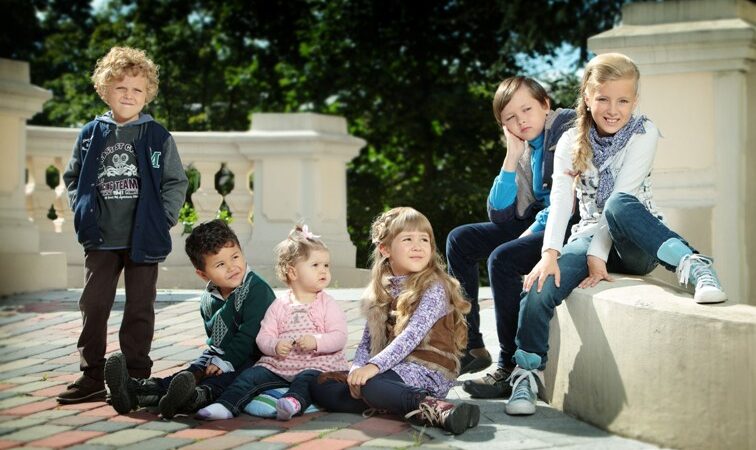 Rudens – žiemos vaikiškų šukuosenų tendencijos: drąsūs ir nenuobodūs kirpimai (Foto)