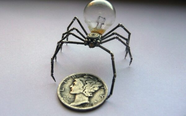 Šiurpūs, o gal mieli… metaliniai vabzdžiai (foto)